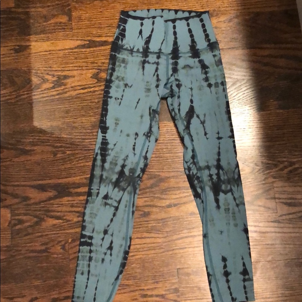 Lululemon wunder unders 7/8 pant